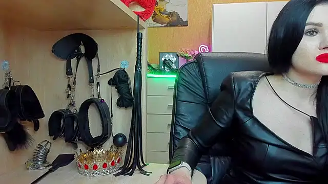 KristiTopxx online show from 28, 3, 2026