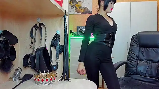 KristiTopxx online show from 7, 11, 2025