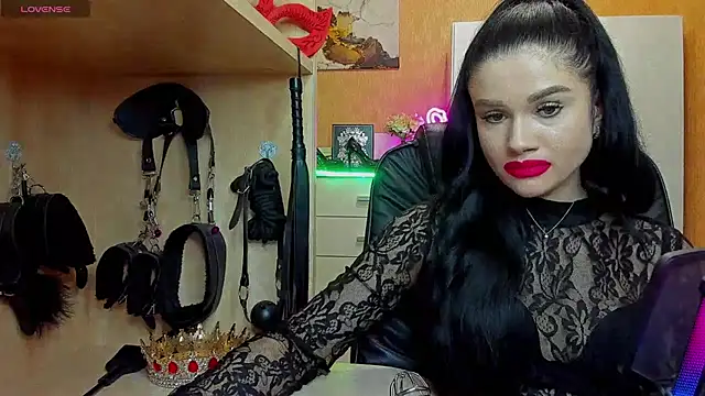 KristiTopxx online show from 10, 5, 2026
