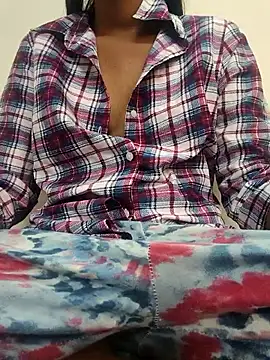 Lovely sanah online show from 25, 2, 2026