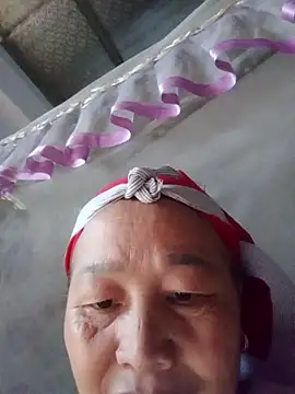 heesuu11 online show from 12, 3, 2026