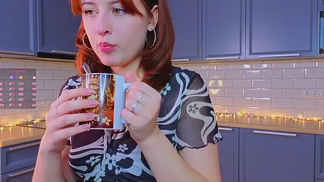 Snapshot of LolaCrazy_ chatting on 28, 2, 2026 LolaCrazy online show from 28, 2, 2026