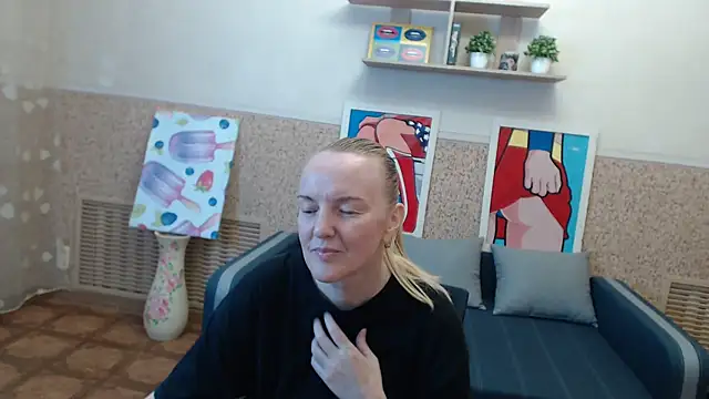Snapshot of Bella_soulmate chatting on 5, 7, 2026 Bella soulmate online show from 5, 7, 2026
