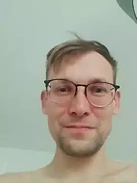 GaryJohnson79 online show from 10, 3, 2026