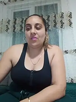 Snapshot of I_amXenox chatting on 8, 4, 2026 I amXenox online show from 8, 4, 2026