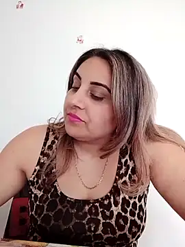 Snapshot of I_amXenox chatting on 3, 3, 2026 I amXenox online show from 3, 3, 2026