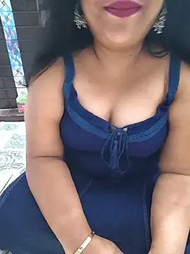 Moonae online show from 12, 4, 2026