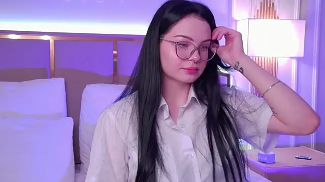 CindyMil online show from 21, 6, 2026
