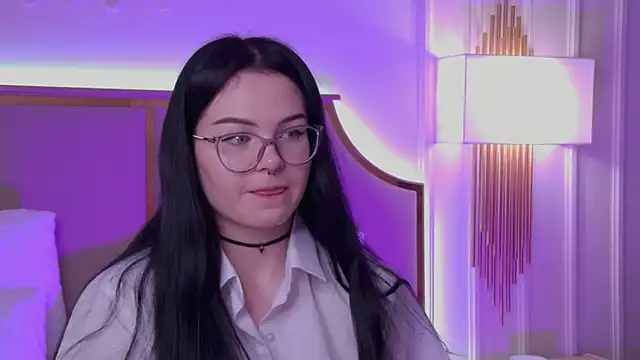 CindyMil online show from 13, 7, 2026