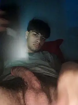 ilcazzone32 online show from 15, 4, 2026