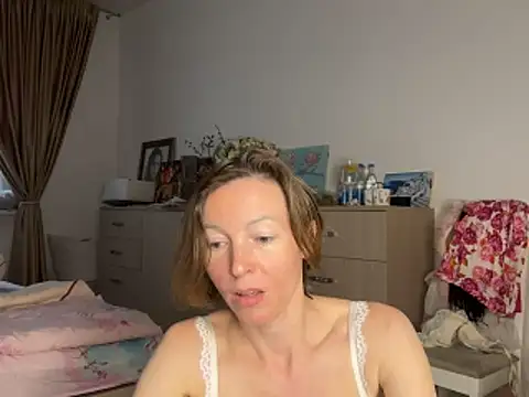 angelicfenix online show from 5, 4, 2026