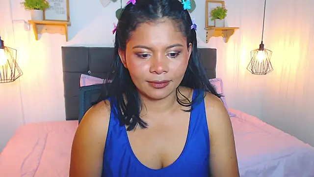 Snapshot of Emma_hassani chatting on 28, 2, 2026 Emma hassani online show from 28, 2, 2026