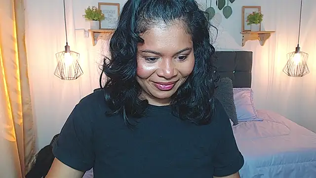 Emma hassani online show from 3, 3, 2026