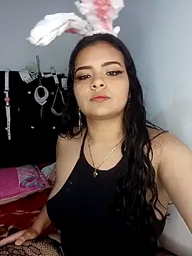 Emily Rouse23 online show from 16, 4, 2026