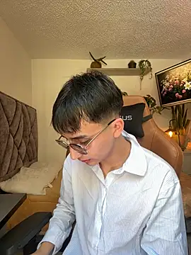 Snapshot of Sr_evann chatting on 25, 2, 2026 Sr evann online show from 25, 2, 2026