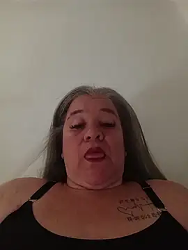 MilF-eterna 69 online show from 28, 4, 2026