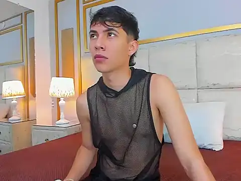 AronTawers online show from 8, 3, 2026