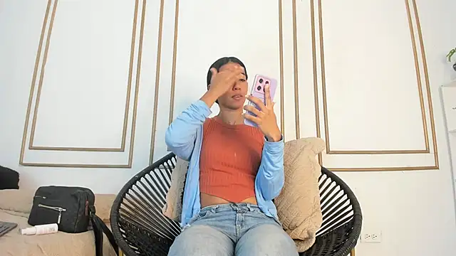 emily gaviria1 online show from 3, 5, 2026