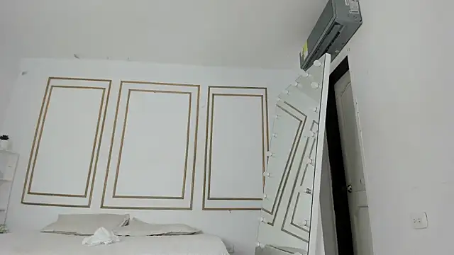 emily gaviria1 online show from 7, 3, 2026