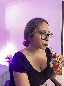 Snapshot of MANU_EF chatting on 28, 2, 2026 MANU EF online show from 28, 2, 2026