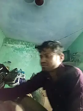 Varun908662 online show from 18, 4, 2026