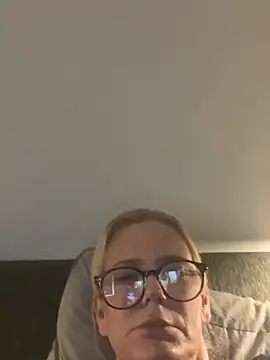 Amelie BlondeXX online show from 7, 3, 2026