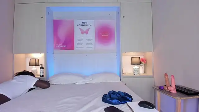 Oshun 444 online show from 21, 3, 2026