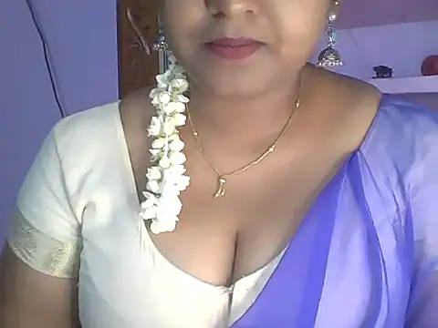 Snapshot of Tamil_Kuttyma chatting on 3, 6, 2026 Tamil Kuttyma online show from 3, 6, 2026