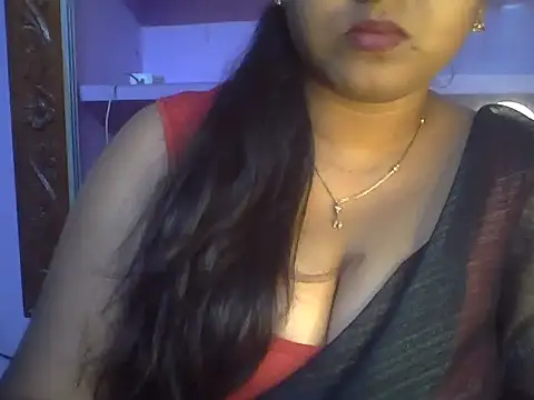 Snapshot of Tamil_Kuttyma chatting on 9, 7, 2026 Tamil Kuttyma online show from 9, 7, 2026