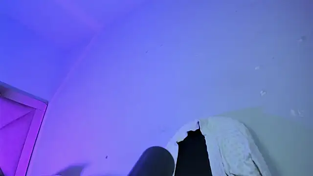 Alanah connory online show from 30, 5, 2026