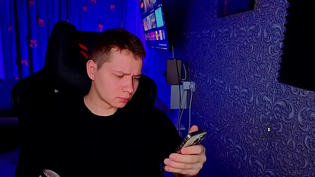 Karl Night  online show from 28, 2, 2026