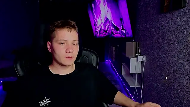 Karl Night  online show from 14, 5, 2026