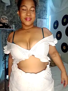 medusafox  online show from 12, 4, 2026