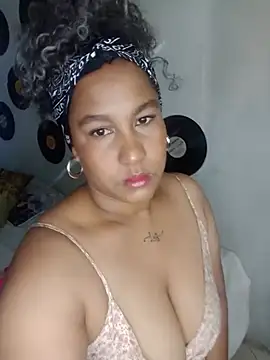 Snapshot of medusafox_ chatting on 19, 6, 2026 medusafox online show from 19, 6, 2026