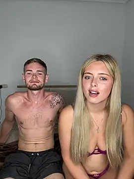 HisDickHerFix online show from 24, 4, 2026