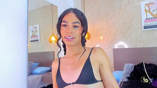 Snapshot of Miia03 chatting on 6, 4, 2026 Miia03 online show from 6, 4, 2026