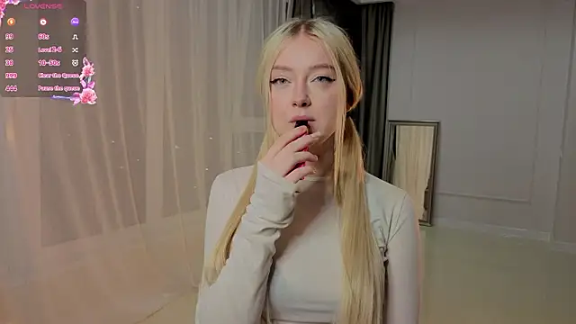 ChristinBland online show from 12, 3, 2026