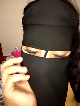 Snapshot of madleen_Mm chatting on 26, 6, 2026 madleen Mm online show from 26, 6, 2026