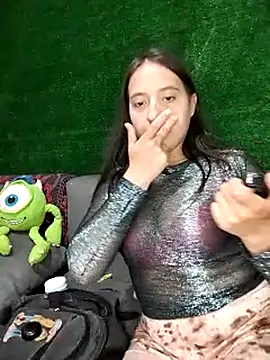 MaskedLatinaX online show from 22, 4, 2026