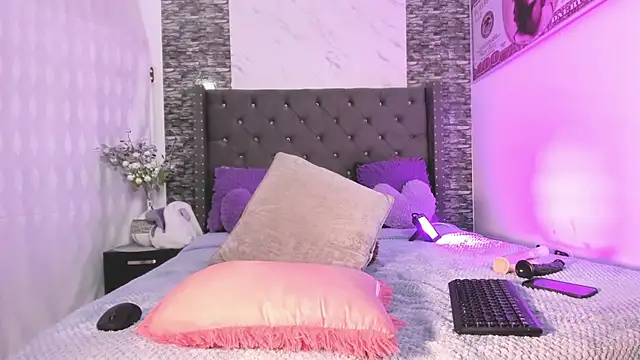 Tifanny 055 online show from 21, 7, 2026