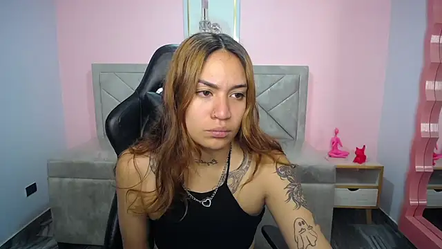 Andrea ch01 online show from 22, 3, 2026