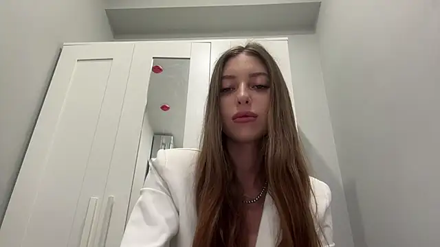 selena favn online show from 23, 3, 2026