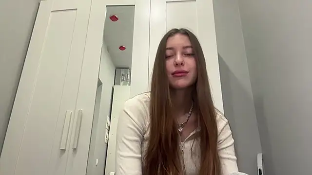 selena favn online show from 2, 3, 2026