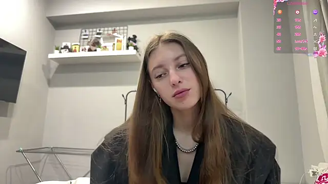selena favn online show from 3, 6, 2026