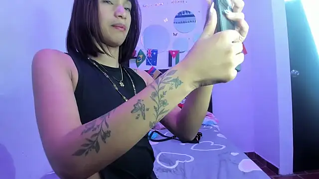 Snapshot of sapphire_brown20 chatting on 12, 7, 2026 sapphire brown20 online show from 12, 7, 2026