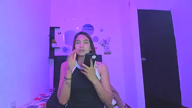 sapphire brown20 online show from 25, 4, 2026