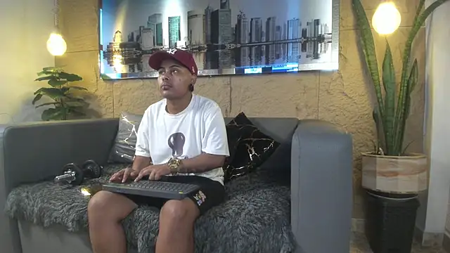 Noha  scott online show from 31, 3, 2026