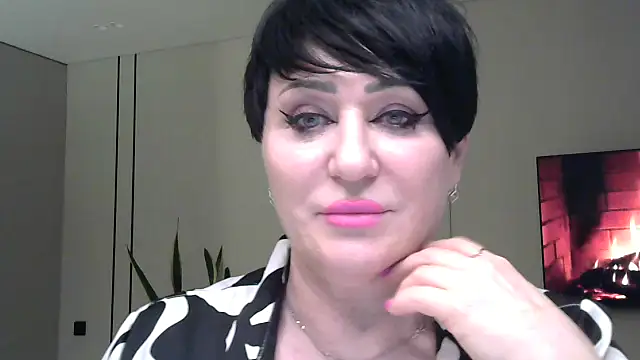 Kleotempt online show from 6, 3, 2026