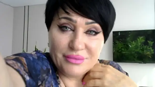 Kleotempt online show from 4, 4, 2026