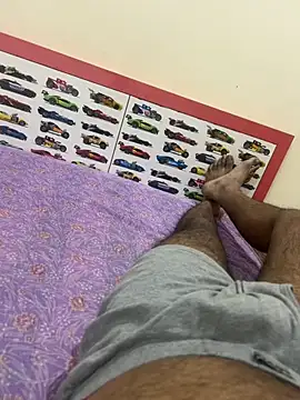 Snapshot of Varun_93 chatting on 4, 3, 2026 Varun 93 online show from 4, 3, 2026